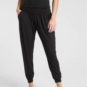 Athleta Studio Joggers size Medium